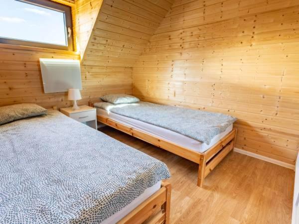 Osada Jantar 3 Dom 70M2ヴィラ エクステリア 写真